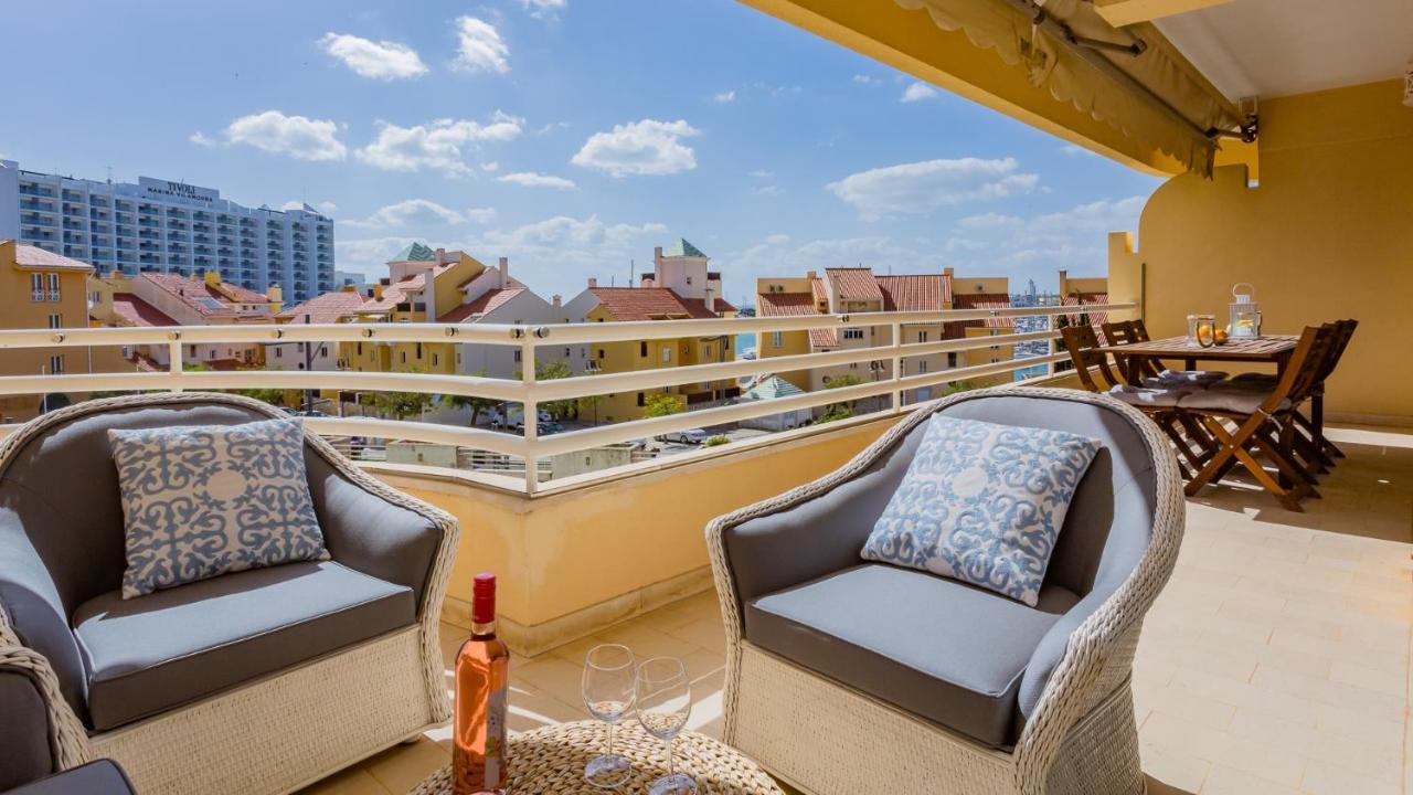 Marina 2Bdr Apartment With Balcony & Pool - 5Min From Beach By Lovelystay Quarteira Dış mekan fotoğraf